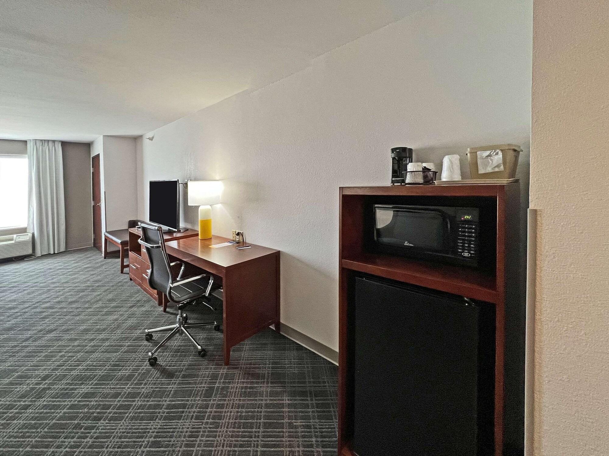 Comfort Suites Jackson-Cape Girardeau Экстерьер фото