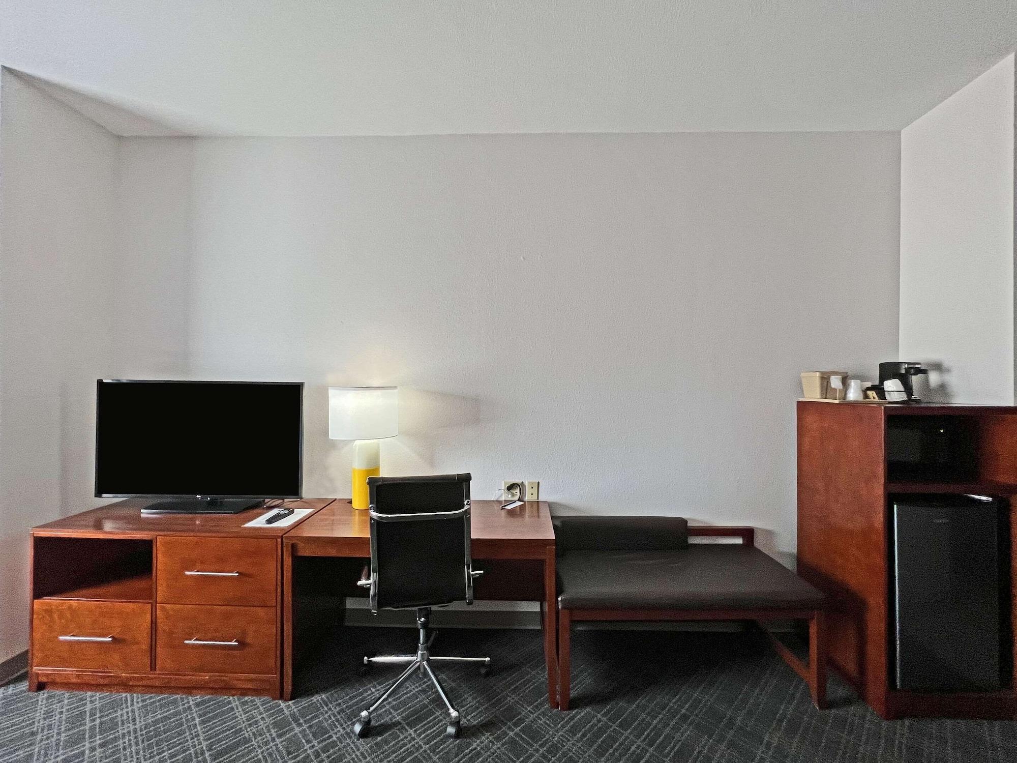 Comfort Suites Jackson-Cape Girardeau Экстерьер фото