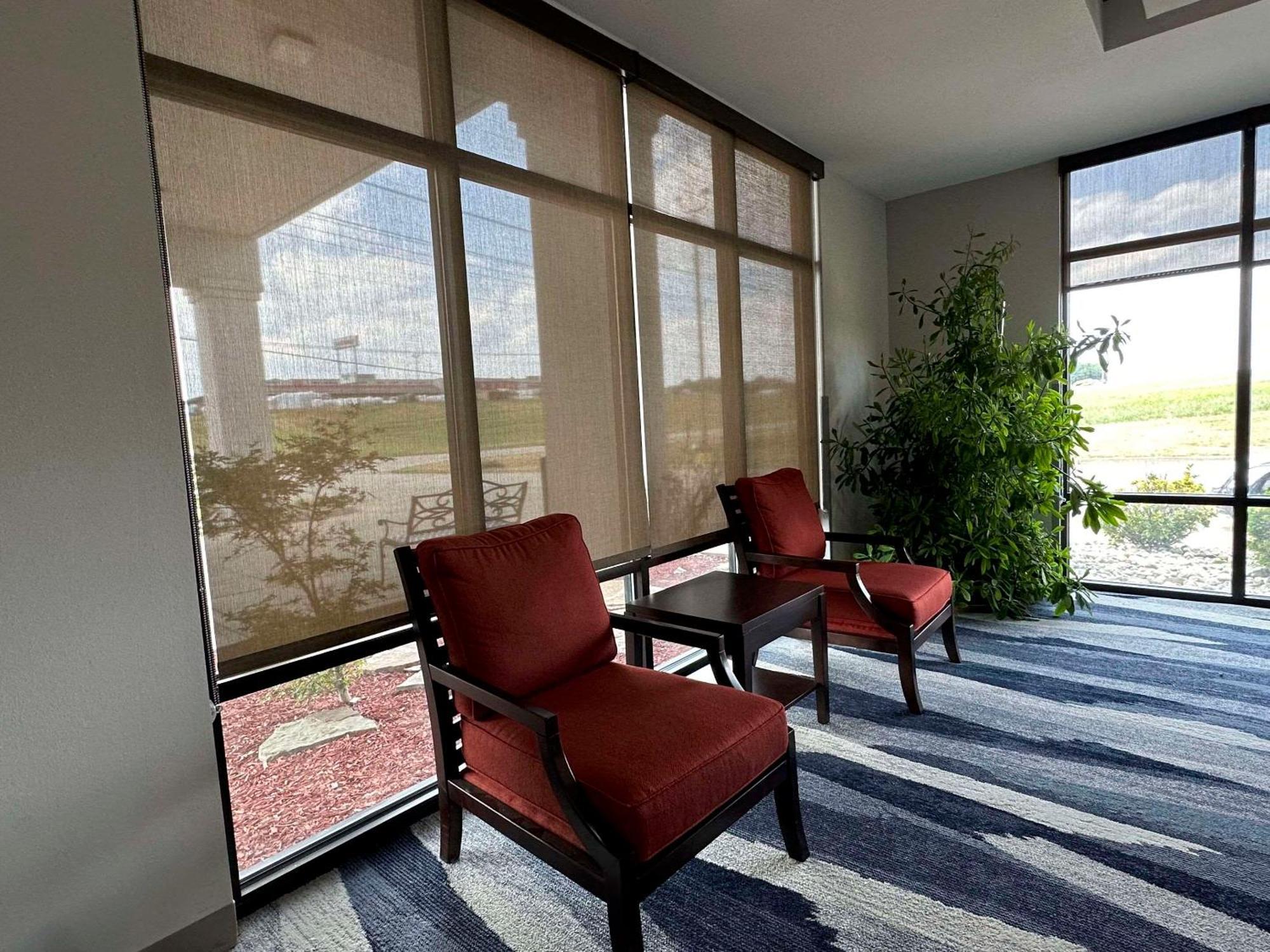 Comfort Suites Jackson-Cape Girardeau Экстерьер фото