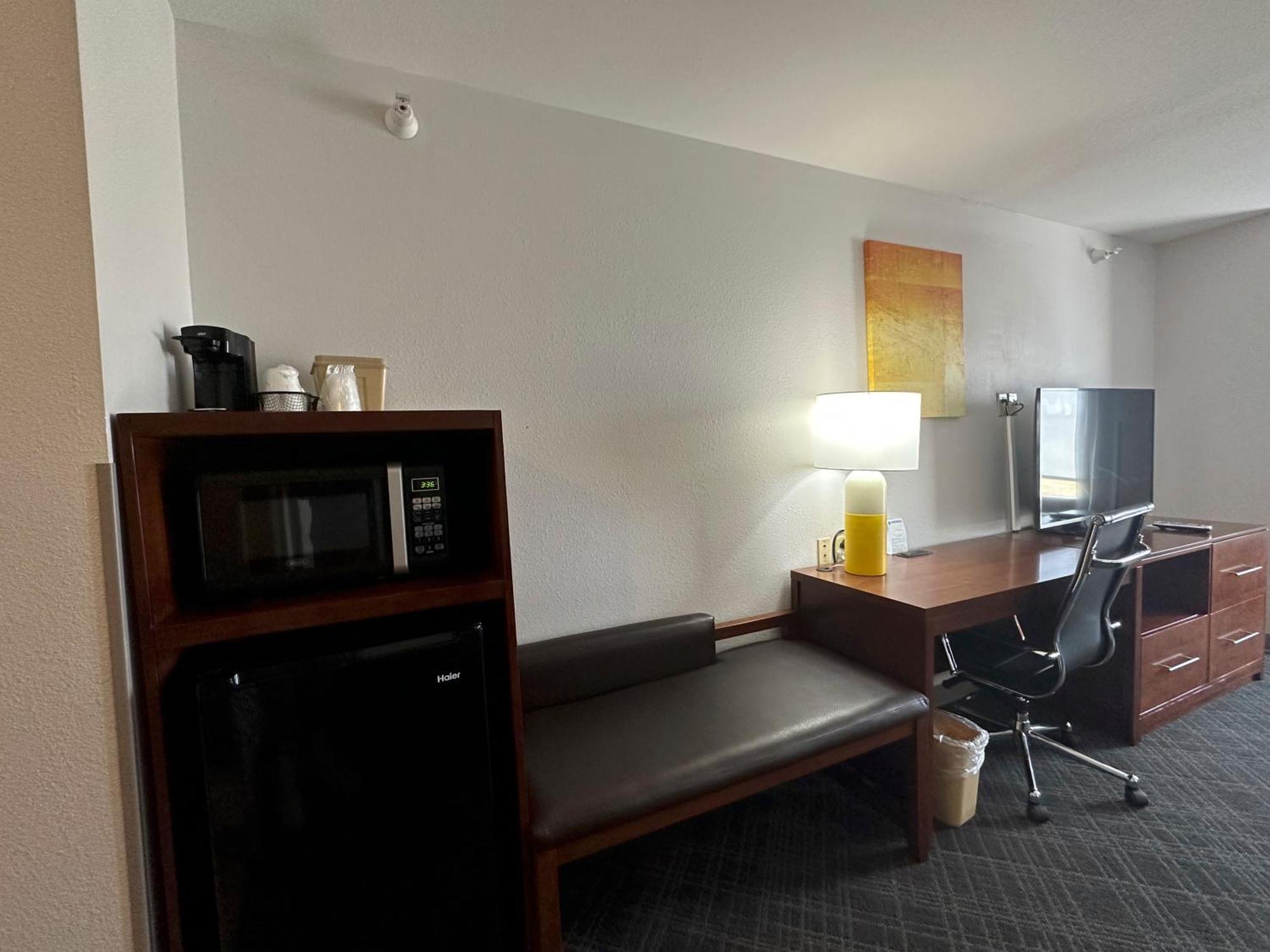 Comfort Suites Jackson-Cape Girardeau Экстерьер фото
